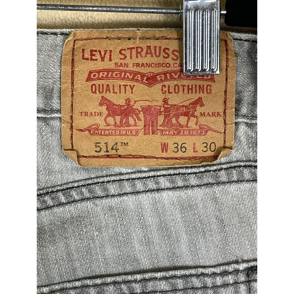 Levi's 514 Slim Straight Jeans Mens 36x30 Mid Rise‎ Straight Leg Gray Denim
